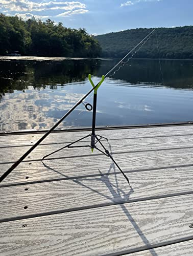 FISHIN' STIX All Terrain Combo - Includes 30" Rod Holder and All Terrain Stand Tripod - style: Green
