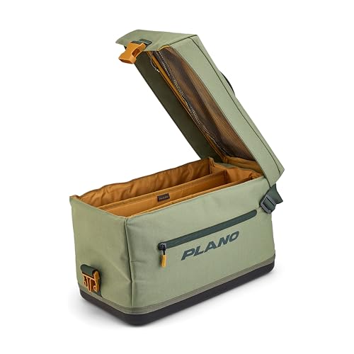 Plano Weekend Series - color: Moss, style: 3600 Softsider Tackle Bag