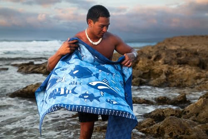 Anywhere Towel - Reversible Quick Drying Absorbent Compact Microfiber (Angler's Fishing) - color: Angler's Fishing