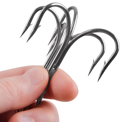 Classic Treble Fishing Hooks,10/20pcs Large Treble Hooks Barbed Strong Sharp Silver Big Game Triple Fish Hook for Saltwater Freshwater Fishing Size 4/0 6/0 7/0 8/0 10/0 - size: 8/0-20pcs