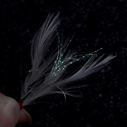 Conskyee 20pcs Feather Treble Fishing Hooks Size 4 Tied Round Bend Barbed Triple Hooks with White Feather