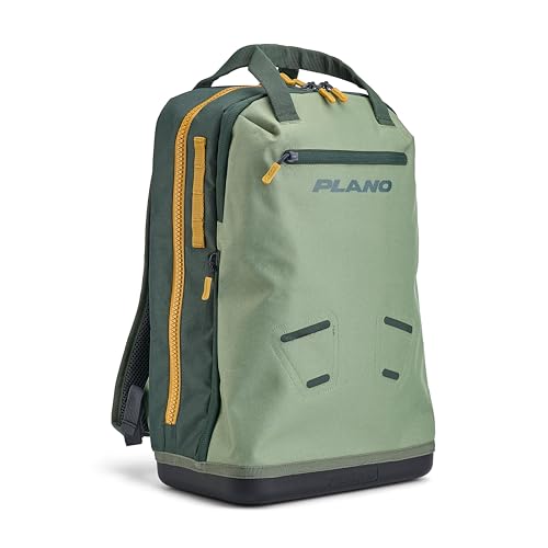 Plano Weekend Series - color: Moss, style: 3700 Backpack