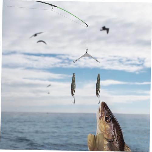 LIOOBO Sea Fishing Three-Prong Swivel Fishing Rigs Fishing Gear Bulk for Bass Cast Saltwater Tackle Connector - size: 5.50X3.00X0.20CM