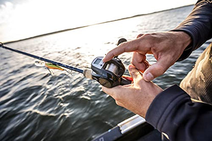 Abu Garcia Max Digital Line Counter Low Profile Baitcast Reel, Size LP (1498727), Carbon Fiber Star Drag, Max of 20lb | 9.0kg, Durable, Lightweight and Strong,Black