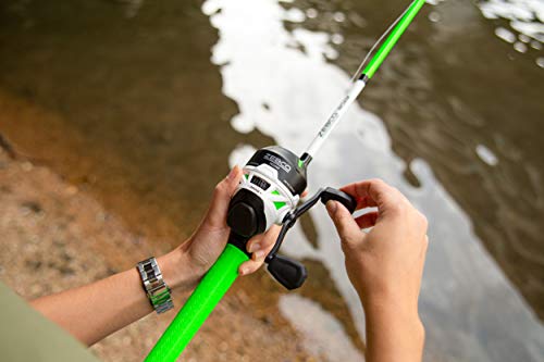 Zebco Roam Telescopic Fishing Rod and Spinning or Spincast Fishing Reel Combo, Durable 6-Foot Fiberglass Rod with ComfortGrip Handle, Pre-spooled with Zebco Cajun Fishing Line - style: Spincast Reel - Green