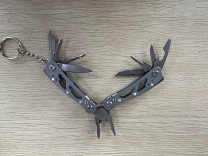 48 Pcs Fathers Day Multitool Gifts Bulk for Men Best Dad Ever Mini Tape Measure 6 in 1 Multitool Pens Small Multitools Pliers Keychain Mini LED Flashlights for Men Christian Church Gifts