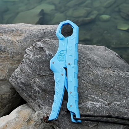 SNAIL TRAIL 7.5'' Floating Fish Gripper, Fishing Grabber | Catfish Mouth Pliers, Caught Bass Holder, Fish Scale Hook Clamp, Saltwater Lip Grip Tool with Lanyard, Gifts for Men - color: Blue