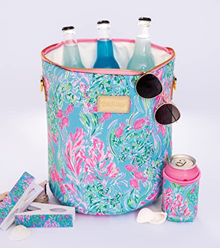 Lilly Pulitzer Water Resistant Vinyl Beach Day Pouch, Zipper Bag Includes Drink Hugger, Small Pouch, and Towel Clips - color: Best Fishes