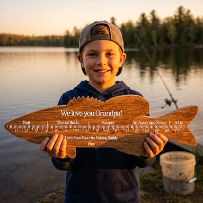 Personalized Fish Ruler Sign for Dad, Custom Wooden Fish Measuring Board with Name and Message, Father’s Day Fishing Gift for Men, Grandpa, Papa, Husband, Rustic Fisherman Wall Decor for Man Cave Garage Lake House
