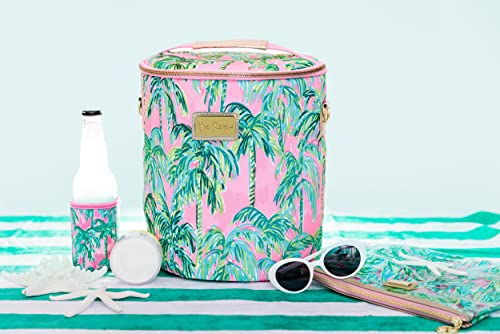 Lilly Pulitzer Water Resistant Vinyl Beach Day Pouch, Zipper Bag Includes Drink Hugger, Small Pouch, and Towel Clips - color: Suite Views