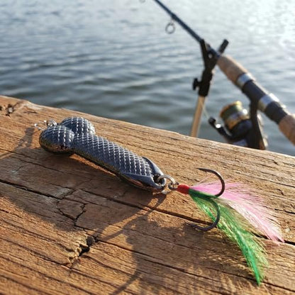 Gag Fishing Lures Set Metal Luminous Sequin Spoons Funny Top Water Bass Fishing Lures Fishermen Gear Spinner Baits Freshwater Saltwater Equipment Fishing Hook for Fishing Lover Men - color: Black