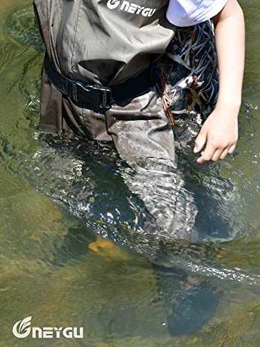kids to youth waterproof chest waders, Swamp Mudding wader for boys and girls - color: Army Green, size: Feet:10C/EU26; Height≦108cm