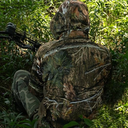Palmyth Hunting Hoodie with Mask for Men Sun Protection Camo Fishing Shirts | UPF 50+, Mask Neck Gaiter, Quick Dry, 2 Zipper Pockets, Side Mesh Vent, Thumb Loops, Moisture Wicking, Stretchy, Breathable - color: Misty Thicket, size: Large