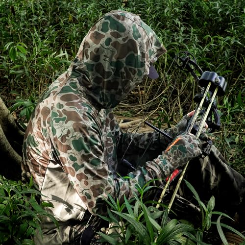 Palmyth Hunting Hoodie with Mask for Men Sun Protection Camo Fishing Shirts | UPF 50+, Mask Neck Gaiter, Quick Dry, 2 Zipper Pockets, Side Mesh Vent, Thumb Loops, Moisture Wicking, Stretchy, Breathable - color: Dotshade Antler, size: Medium